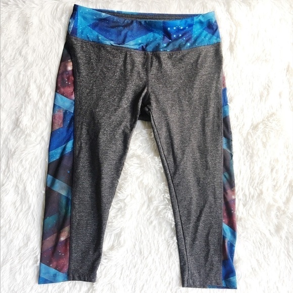 Lula Roe Karla Grey Starry Capri Leggin sz S/M - Picture 5 of 5